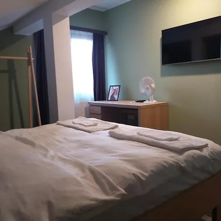 Oda ve Kahvaltı Casa Royal